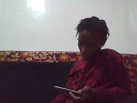 Smillie prety online show from May 21, 2026, 4:36 pm