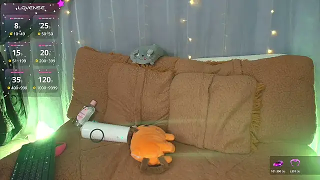 Snapshot of _Little_sophie__ chatting on May 22, 2026, 9:42 pm Little sophie online show from May 22, 2026, 9:42 pm