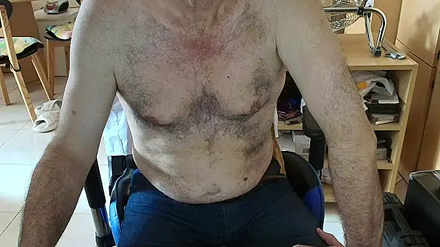 angelgarcia269 online show from January 13, 2026, 11:59 am