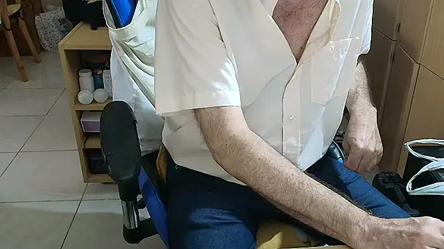 angelgarcia269 online show from March 21, 2026, 11:26 am