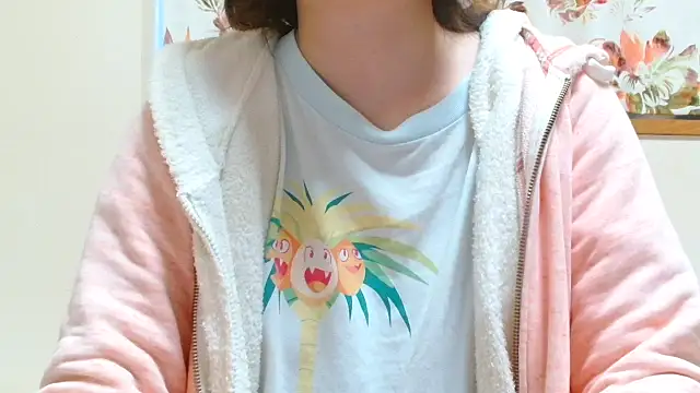 liliyRiSAcha-n online show from November 5, 2025, 7:08 am