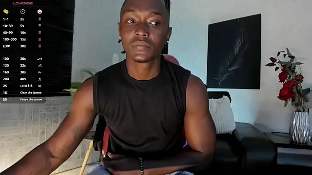 DannSmmith online show from February 24, 2026, 4:32 am