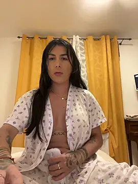 missdirtyhot  online show from October 16, 2025, 5:25 pm