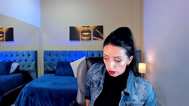 Kristen Garner online show from March 10, 2025, 8:23 pm