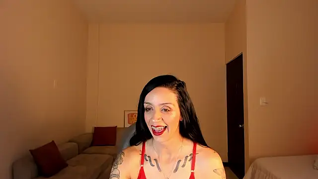 Kristen Garner online show from February 14, 2026, 8:16 pm