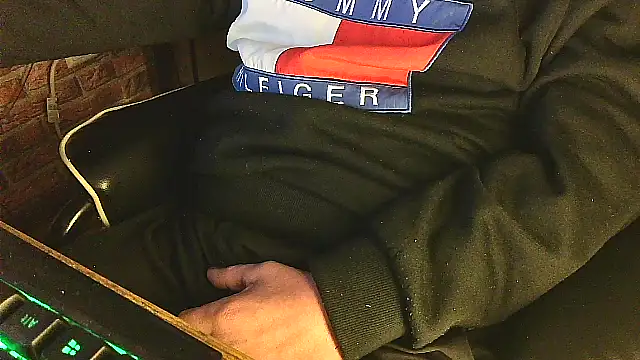 MarcTaya online show from October 24, 2025, 10:50 pm