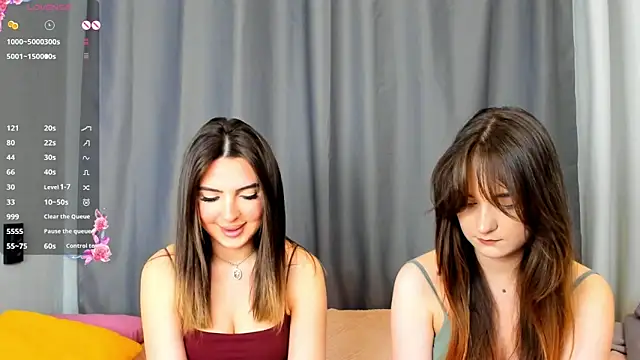 Snapshot of AnnaTeona chatting on January 25, 2025, 9:26 am AnnaTeona online show from January 25, 2025, 9:26 am