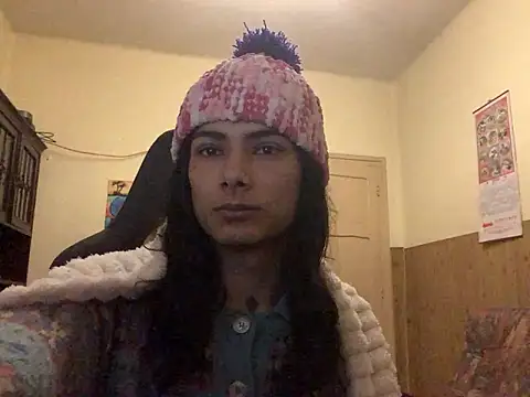 calliemaggotbone online show from February 16, 2026, 4:14 pm