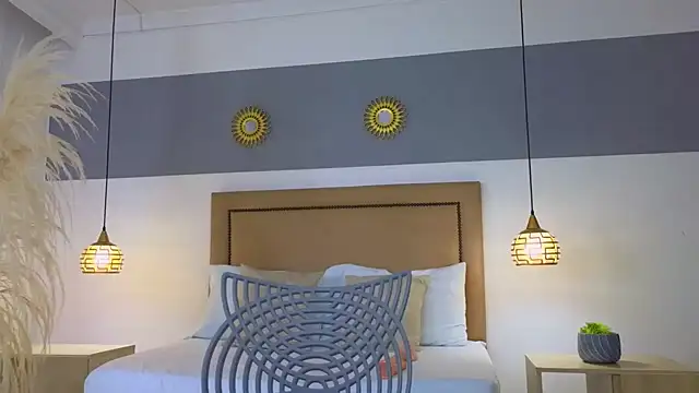 riley sierra online show from December 23, 2024, 7:09 pm