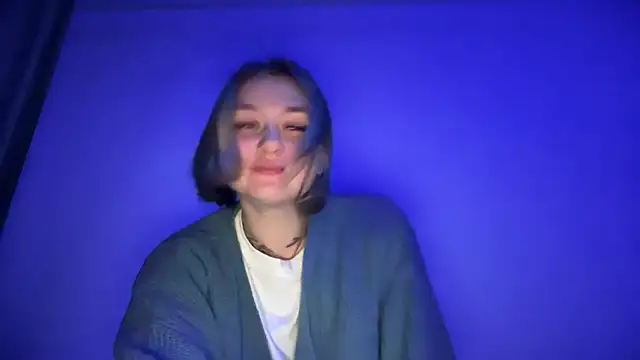 Snapshot of Isabel-Bailey chatting on October 31, 2025, 8:54 pm Isabel-Bailey online show from October 31, 2025, 8:54 pm