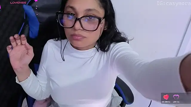 Snapshot of Cuteprincess21 chatting on April 30, 2026, 12:28 am Cuteprincess21 online show from April 30, 2026, 12:28 am