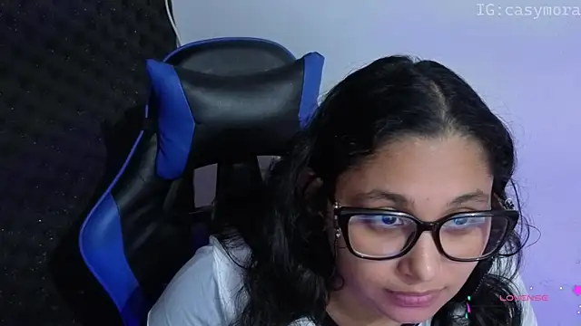 Snapshot of Cuteprincess21 chatting on May 1, 2026, 12:59 am Cuteprincess21 online show from May 1, 2026, 12:59 am
