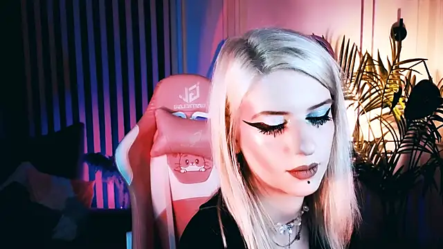 Noah ElmerX online show from October 20, 2025, 4:07 pm