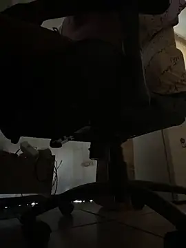 YesTheSexiest online show from February 1, 2026, 4:49 pm