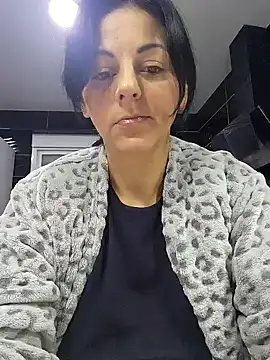 bruneta sexy23 online show from December 17, 2024, 4:12 am