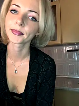 Kristina03 online show from November 7, 2025, 9:59 pm