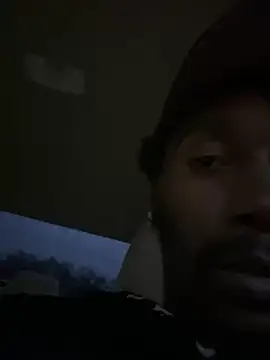 Snapshot of ITSONLYKENNY chatting on February 14, 2025, 11:31 pm ITSONLYKENNY online show from February 14, 2025, 11:31 pm