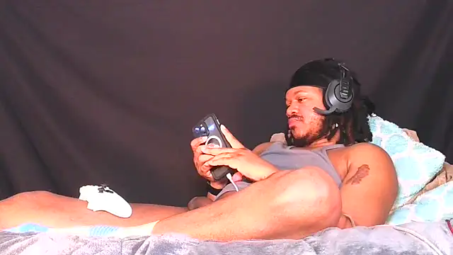 Carolinayoungin online show from April 23, 2026, 10:23 pm