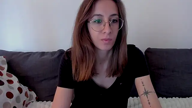 DesireMore90 online show from May 20, 2026, 9:15 am