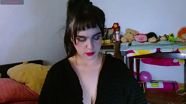 Snapshot of collette_beaufoy_ chatting on July 10, 2026, 12:30 pm collette beaufoy online show from July 10, 2026, 12:30 pm