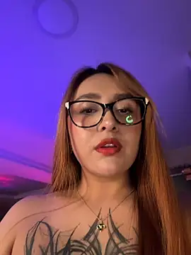 vanesaa blake online show from December 19, 2025, 3:35 am