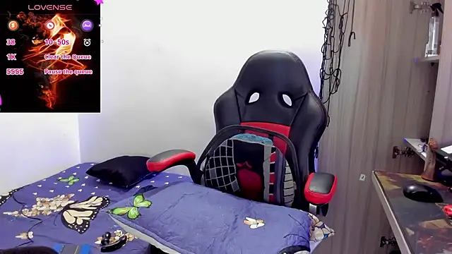 Aron Baylor online show from October 19, 2025, 6:47 am