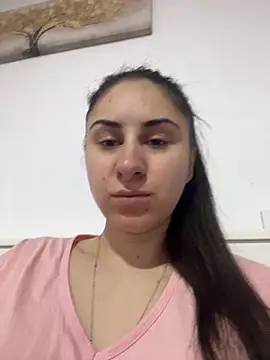 Snapshot of JenniferEdith chatting on March 22, 2026, 8:18 am JenniferEdith online show from March 22, 2026, 8:18 am