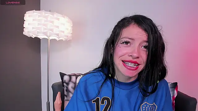 Snapshot of miss_canndy chatting on December 11, 2024, 12:12 am miss canndy online show from December 11, 2024, 12:12 am