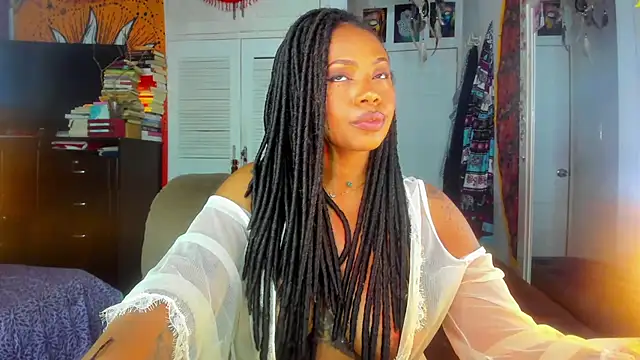 Snapshot of ElizaGrey_ chatting on December 11, 2024, 10:47 am ElizaGrey online show from December 11, 2024, 10:47 am