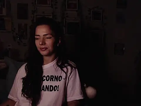 BeellyDance online show from October 11, 2025, 11:47 pm