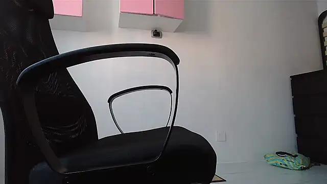 Angeloduroo online show from February 28, 2026, 3:24 pm