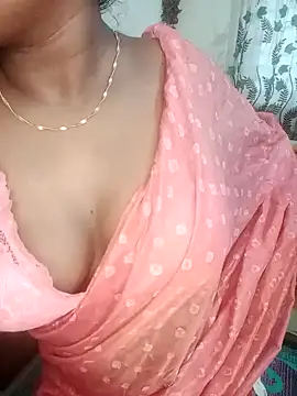 Snapshot of esita_1212 chatting on February 1, 2025, 3:08 am esita 1212 online show from February 1, 2025, 3:08 am
