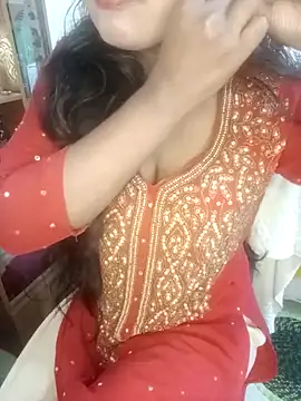 Snapshot of esita_1212 chatting on February 13, 2025, 11:06 am esita 1212 online show from February 13, 2025, 11:06 am