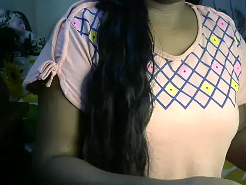 Snapshot of esita_1212 chatting on March 13, 2025, 1:29 pm esita 1212 online show from March 13, 2025, 1:29 pm