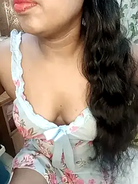 Snapshot of esita_1212 chatting on March 15, 2025, 1:51 pm esita 1212 online show from March 15, 2025, 1:51 pm