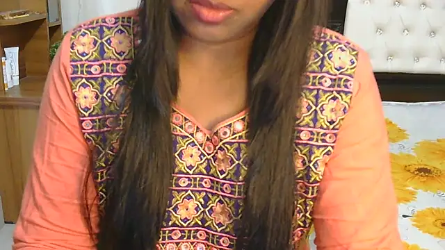 Snapshot of esita_1212 chatting on October 10, 2025, 2:10 am esita 1212 online show from October 10, 2025, 2:10 am