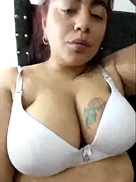 silvia lane online show from March 25, 2026, 7:42 pm