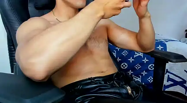 Tommy Bred online show from February 11, 2025, 9:25 pm