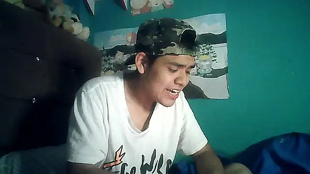 Valesh20 online show from October 23, 2025, 1:27 am