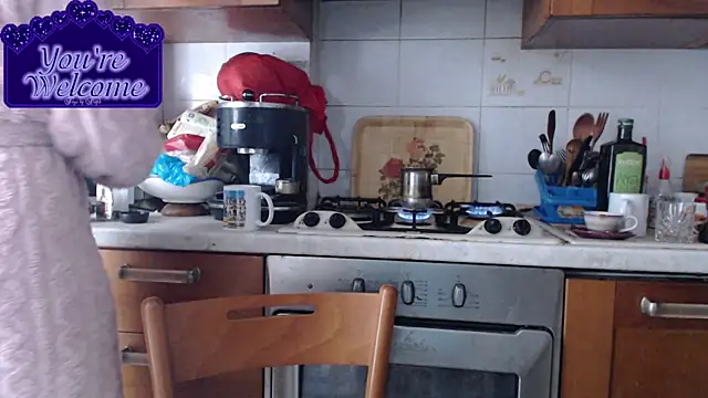 martachatte online show from February 11, 2026, 10:09 am