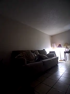 Snapshot of hungpenis210 chatting on November 9, 2025, 7:06 am hungpenis210 online show from November 9, 2025, 7:06 am