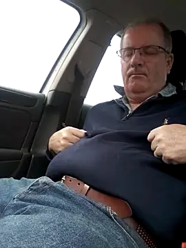 Snapshot of stiffandlubed@xh chatting on December 12, 2024, 9:04 pm stiffandlubedxh online show from December 12, 2024, 9:04 pm