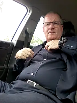 Snapshot of stiffandlubed@xh chatting on January 20, 2025, 2:22 am stiffandlubedxh online show from January 20, 2025, 2:22 am