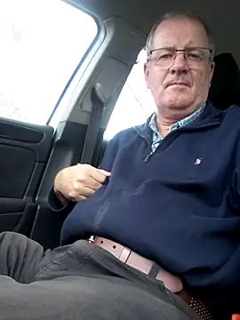 Snapshot of stiffandlubed@xh chatting on February 7, 2025, 2:08 am stiffandlubedxh online show from February 7, 2025, 2:08 am