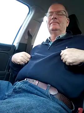 Snapshot of stiffandlubed@xh chatting on February 20, 2025, 8:58 pm stiffandlubedxh online show from February 20, 2025, 8:58 pm