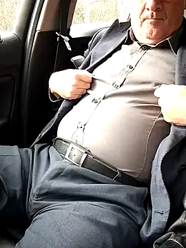 Snapshot of stiffandlubed@xh chatting on October 12, 2025, 9:25 pm stiffandlubedxh online show from October 12, 2025, 9:25 pm