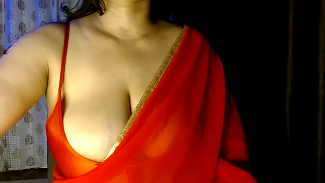 janifer001 online show from February 20, 2026, 12:18 am