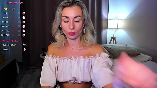 DannaEvan online show from February 22, 2025, 3:23 am