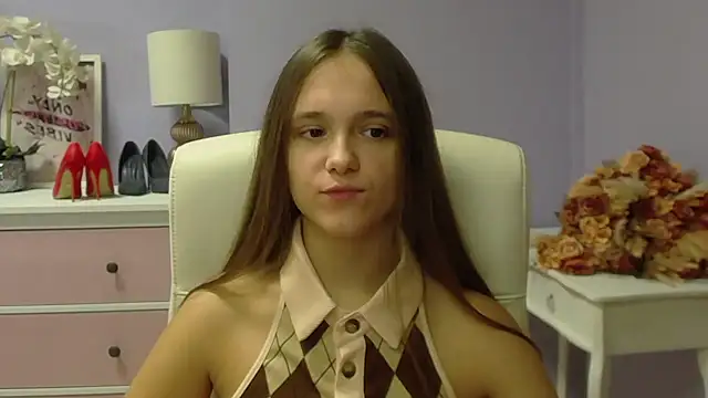 Snapshot of dirtyxEmily chatting on December 4, 2024, 7:39 am dirtyxEmily online show from December 4, 2024, 7:39 am