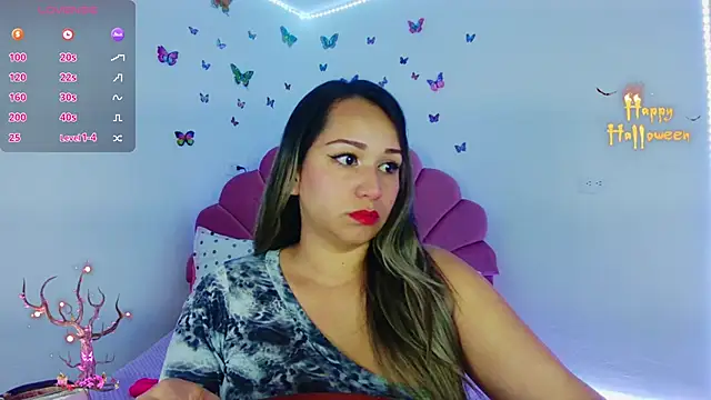 Snapshot of paula_brausin chatting on October 11, 2025, 8:07 pm paula brausin online show from October 11, 2025, 8:07 pm